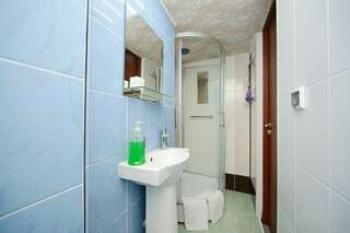 Хостел Тверская 5 Москва Двухуровневый номер-студия-5