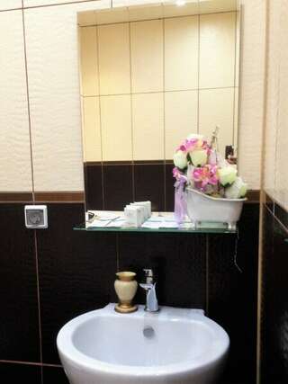 Хостел Тверская 5 Москва Люкс с гидромассажной ванной-6