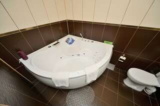 Хостел Тверская 5 Москва Люкс с гидромассажной ванной-4