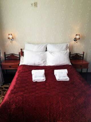 Хостел Тверская 5 Москва Семейный полулюкс-1